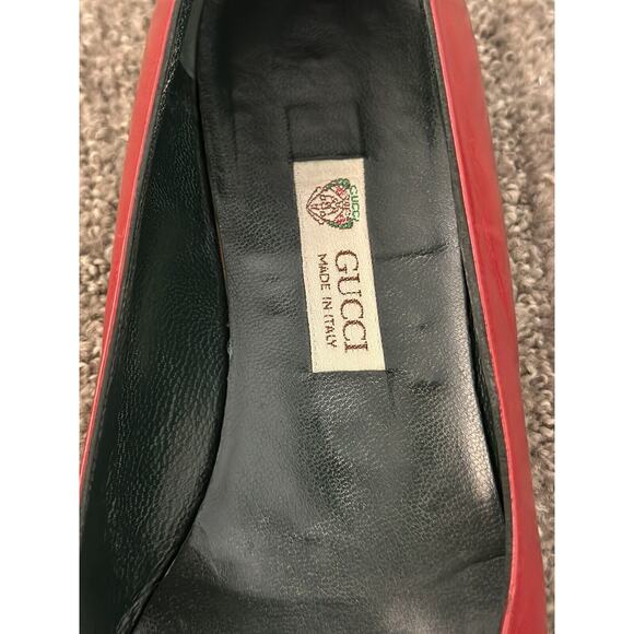 Vintage Gucci Red Leather Ballet Flats with Gold Monogram / Logo - Picture 6 of 7